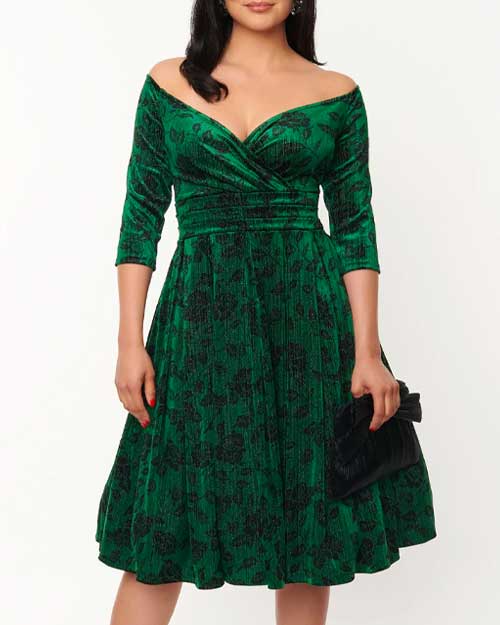 Green & Black Rose Velvet Marceline Swing Dress