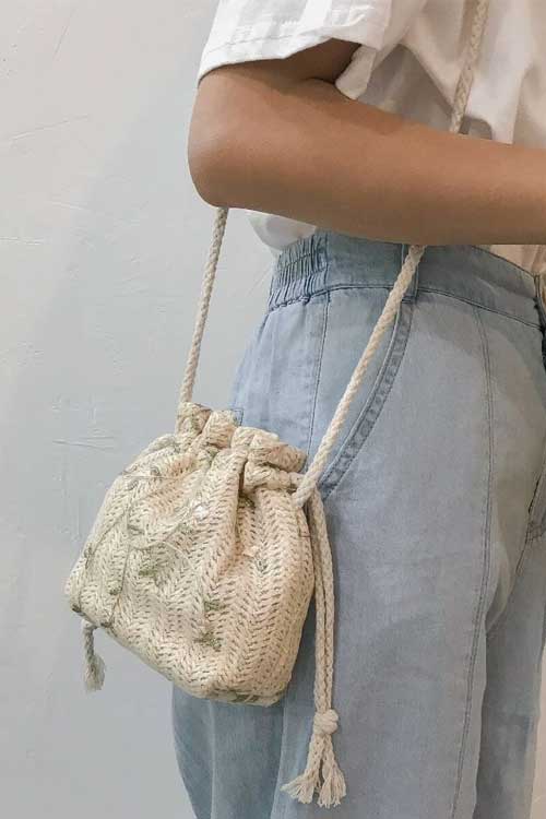 Embroidered Design Straw Bag