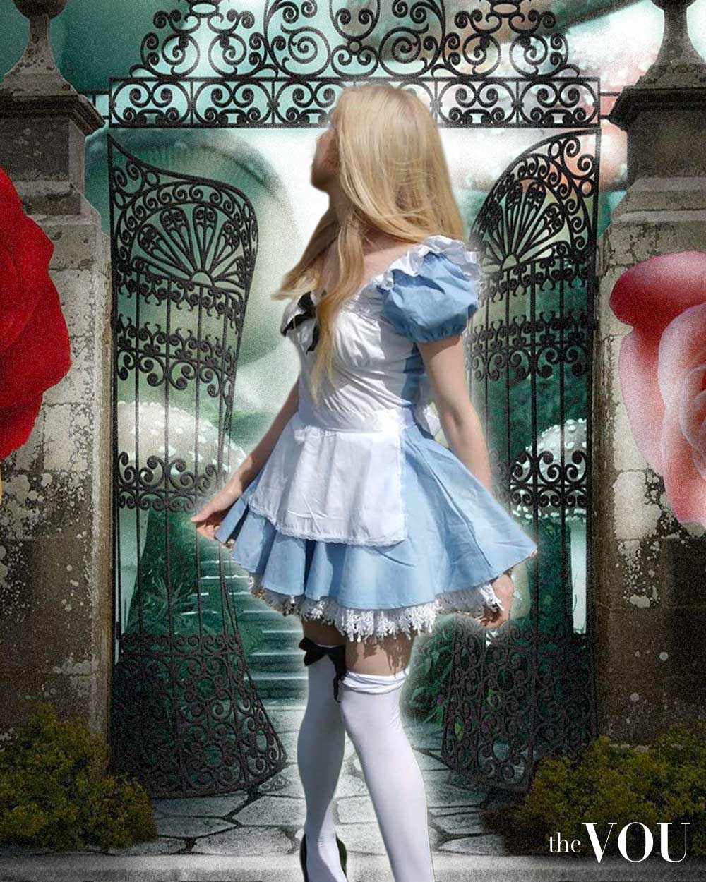 Alice in Wonderland Dreamcore Outfit: Lolita Dress, White Stockings, and High Heels