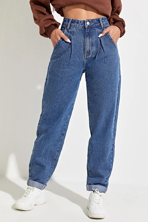 Slant Pocket Mom Fit Jeans