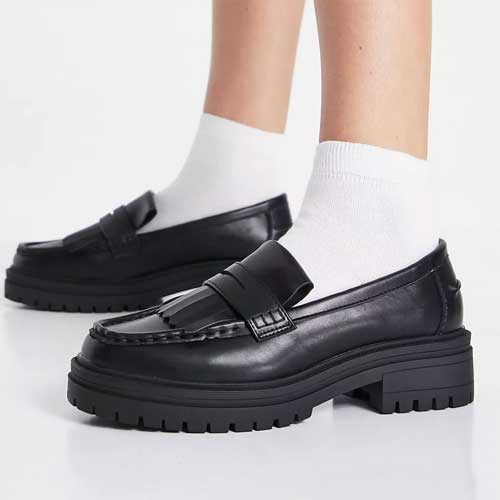 chunky loafers in black