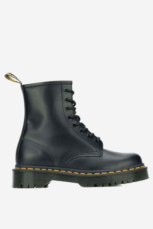 Dr. Martens Dr. Martens women's boots Boyish Aesthetic Outfits