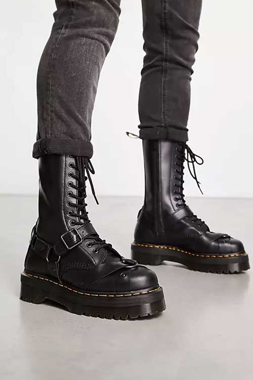 Dr Martens 1914 quad harness leather boots in black
