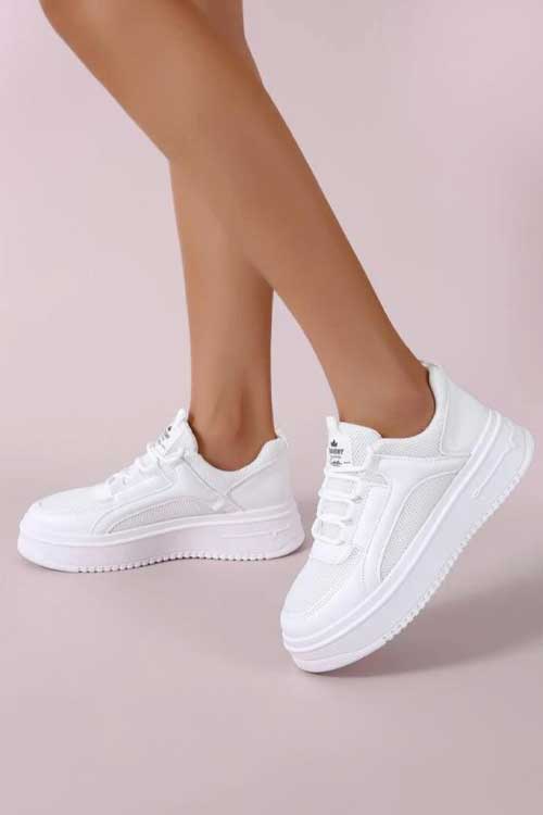 Lace-up Flat Skate Shoes Solid Color