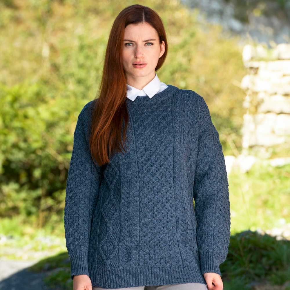 Inis Meáin Old Money style knitwear, sweater and cardigan