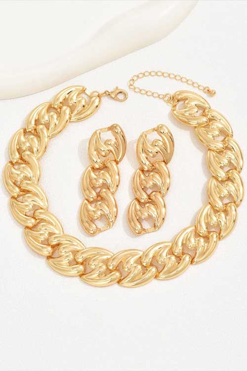 Gold Chain Necklace & 1pair Metallic Exaggerated Earrings