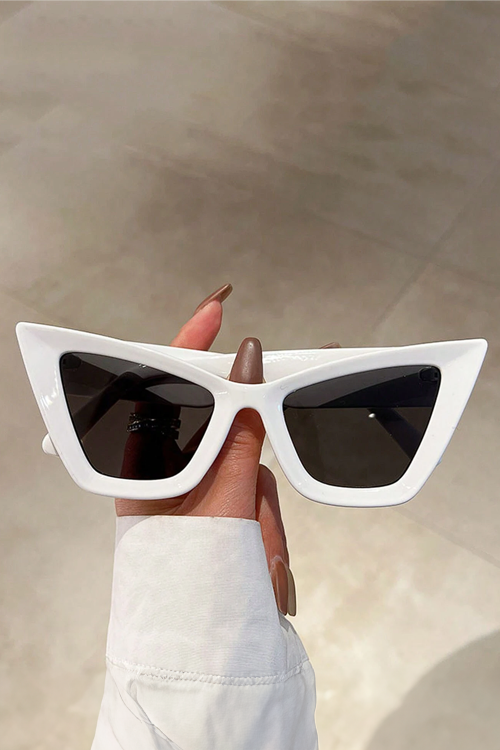 European And American Women's White Cat Eye Sunglasses To Decorate Face Shape, Trendy Shades For Street Style And Parties