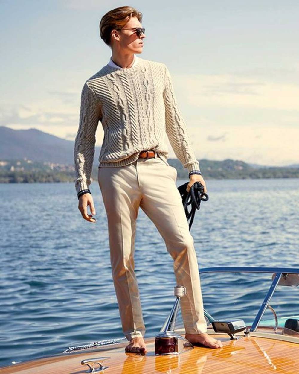 Old money style men nautical boating look