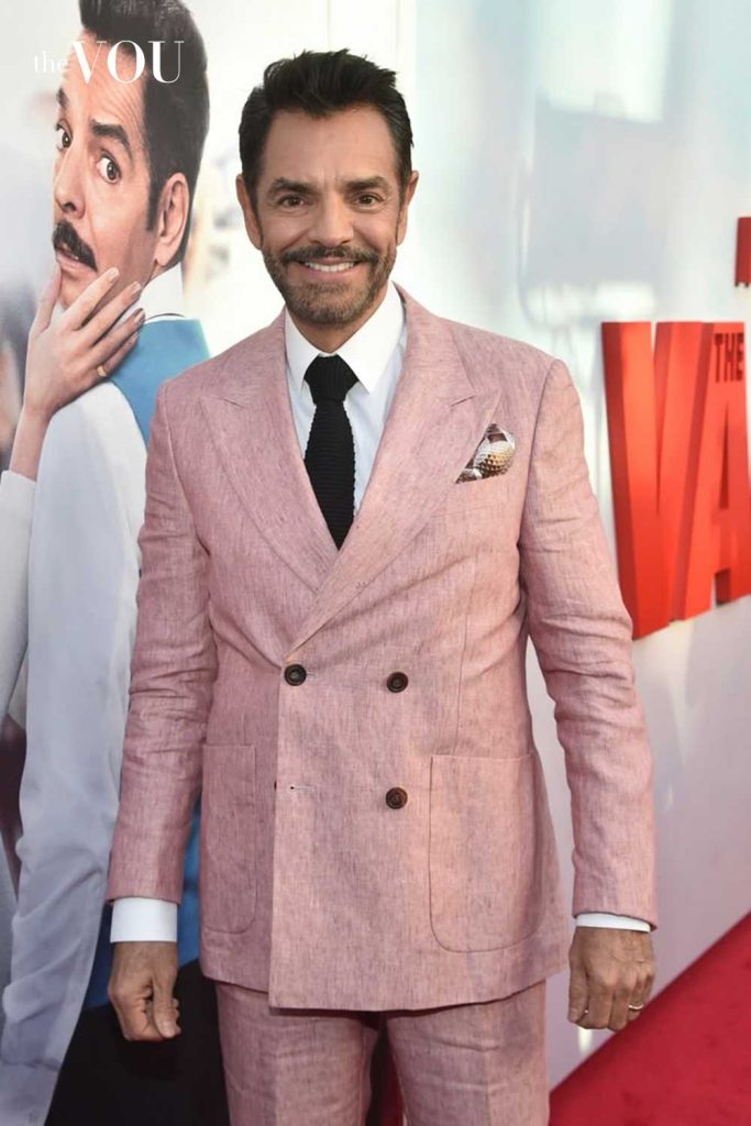 Eugenio Derbez suit - seasonal colour palette men - thevou.com